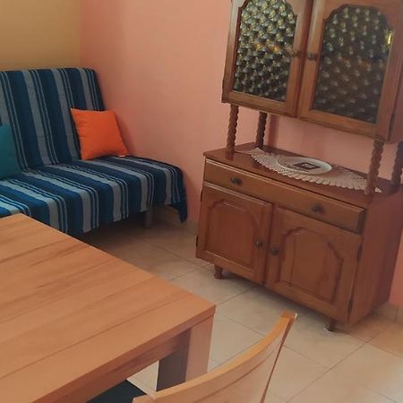 Apartments Ivka Omiš Екстериор снимка