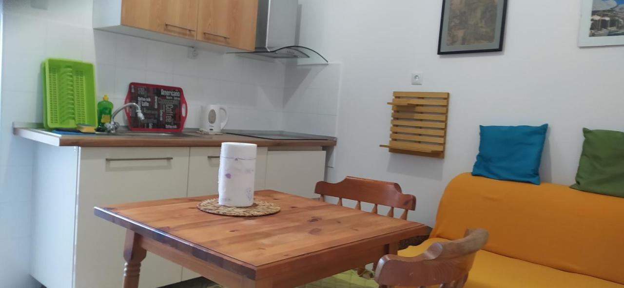 Apartments Ivka Omiš Екстериор снимка
